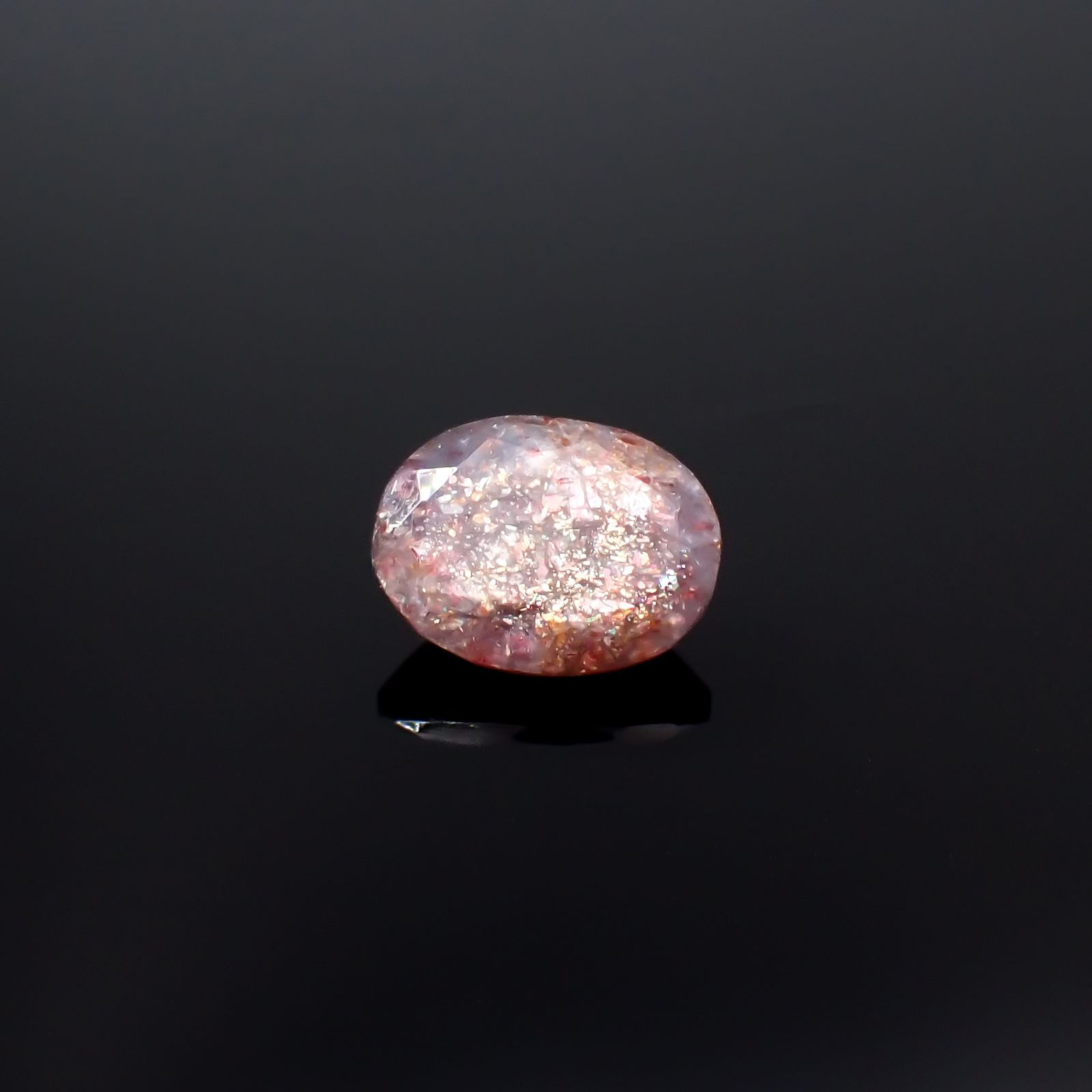 ブラッドショットアイオライト インド産 2.45ct[240125370]10.3x7.8mm前後