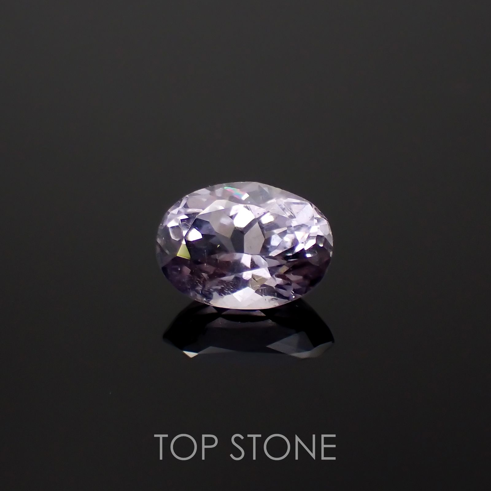 ラベンダースピネル(宝石名スピネル)ビルマ/マダガスカル産 1.13ct 識別済[230220604]7.2x5.4mm前後