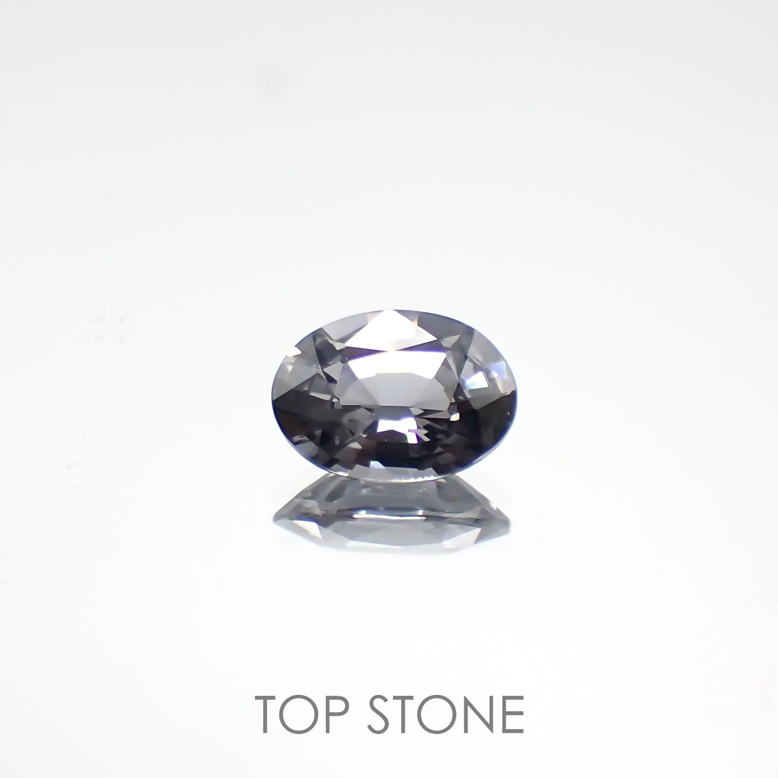 グレースピネル プラチナ スタッド ピアス Gray spinel round single pierce /グレースピネル | Hariqua