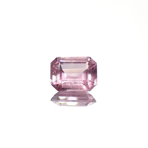 ドラゴンガーネット タンザニア産 1.37ct / 7.3x5.6mm前後 [231224546]