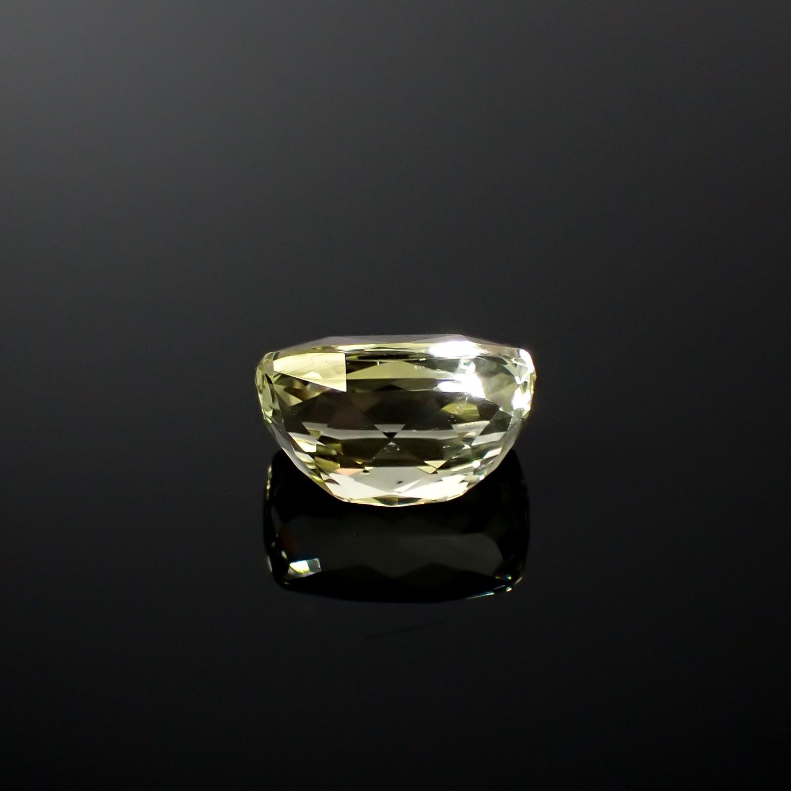 トリフェーン アフガニスタン産 22.65ct[240928700]19.4x12.3mm前後