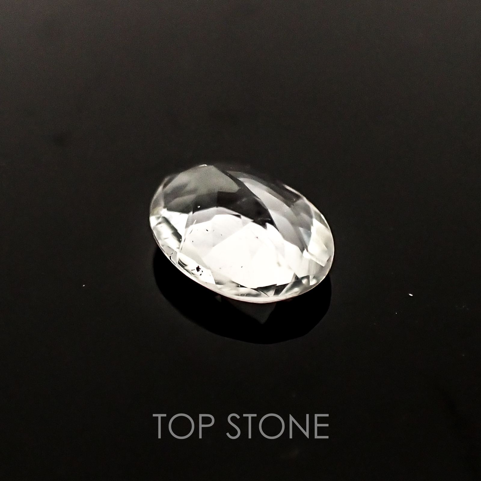 ハイアライトオパール メキシコ産 ルース 0.66ct[20117705]7.3×5.8mm前後
