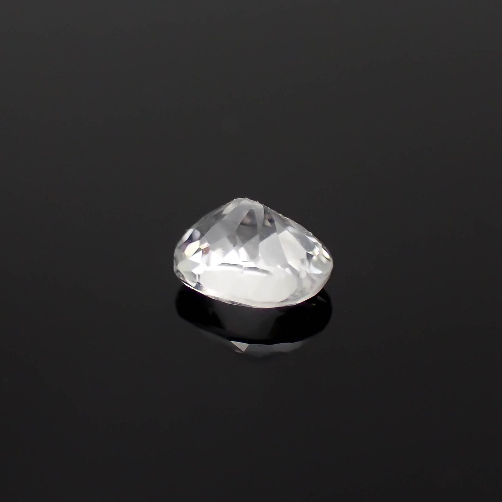 フェナカイト(宝石名フェナカイト)マダガスカル/ブラジル産 0.29ct 識別済[230522029]4.6x3.7mm前後