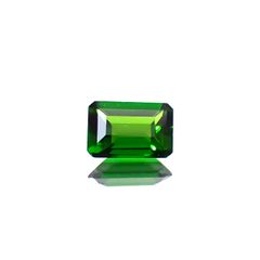 クロムダイオプサイド(宝石名クロム・ダイオプサイド)ロシア産 0.51ct 識別済[250430281]5.9x4mm前後