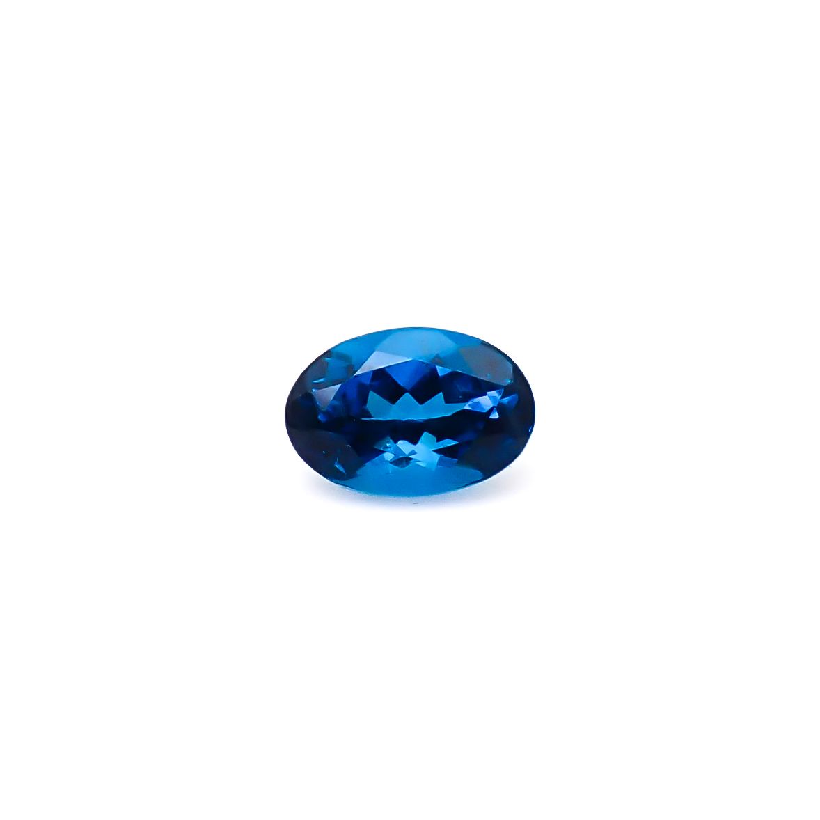 ディープブルーアパタイト マダガスカル産 0.56ct / 6x4mm前後 [260732601]