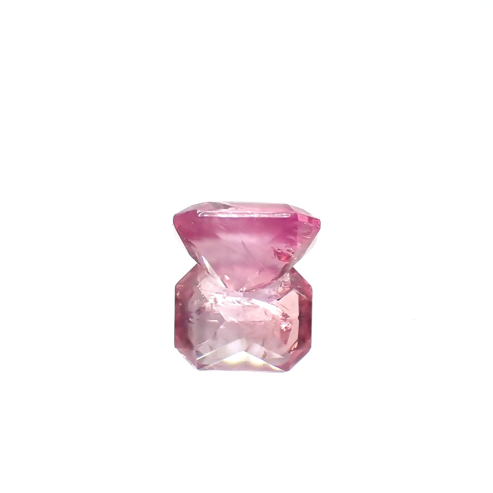 ペツォッタイト(ラズベリル) マダガスカル産 2.16ct[240326381]8.5x6.8mm前後