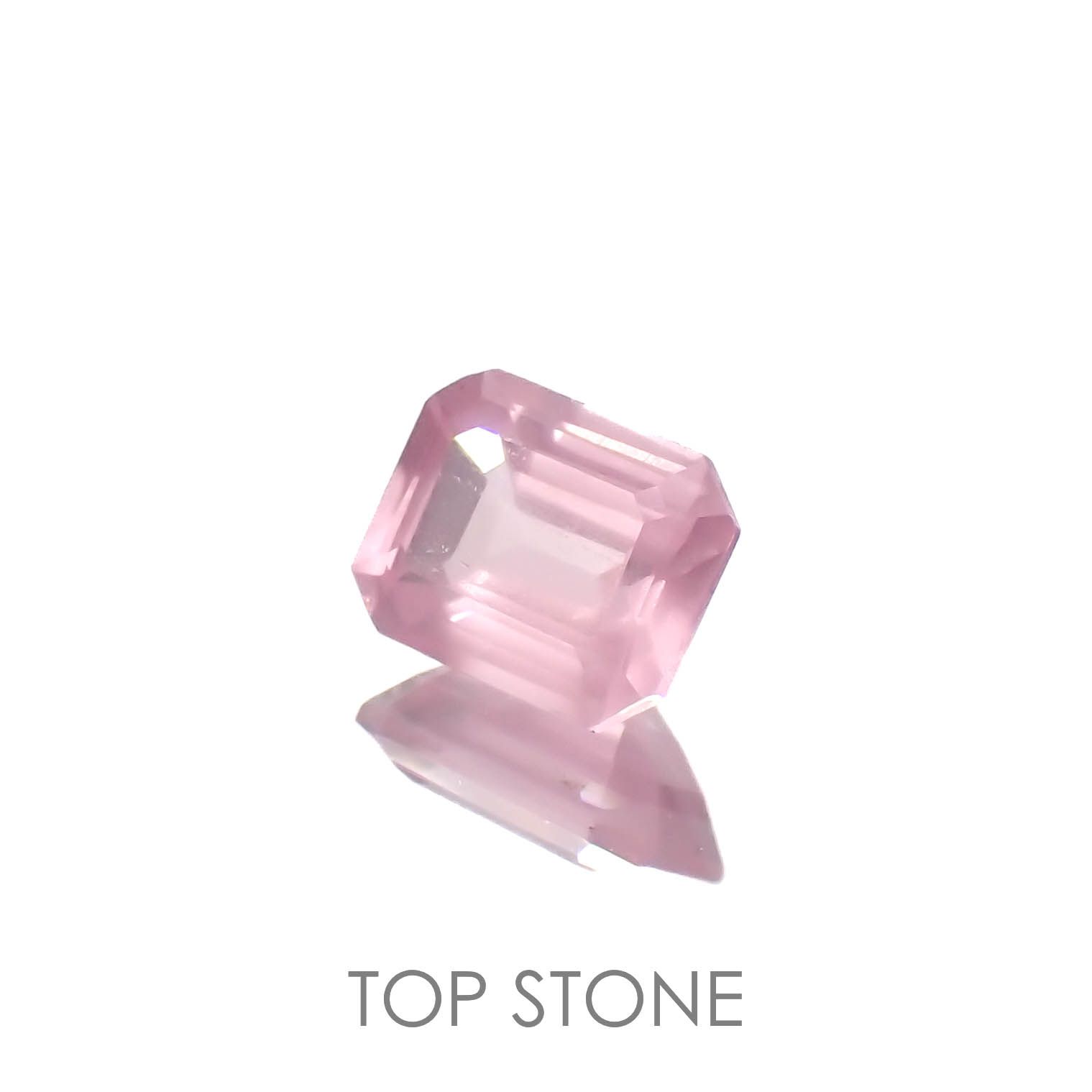 シルキーピンクスピネル(宝石名スピネル)タンザニア産 0.46ct 識別済[221219492]4.9x3.8mm前後