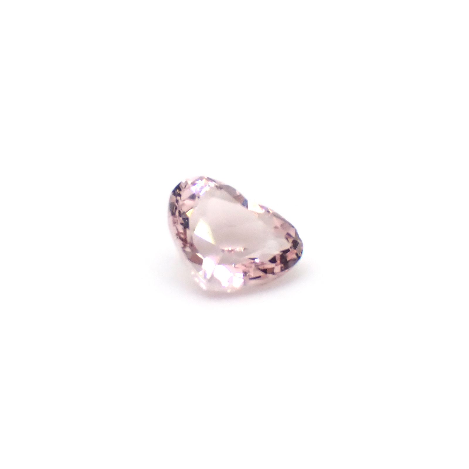 モルガナイト ブラジル産 0.60ct / 5.1x6.3mm前後 [260632311]