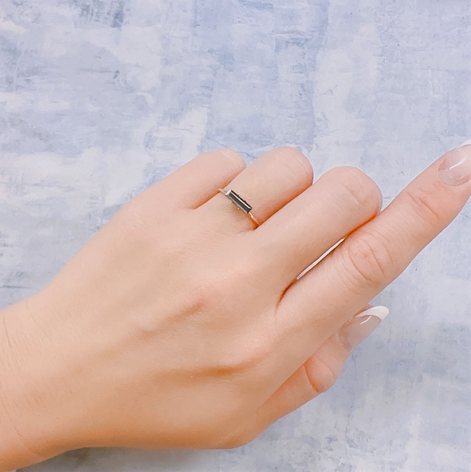 ルチル単結晶 ブラジル産 0.33ct[230119834]8.1x2.4mm前後