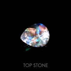 レインボームーンストーン(宝石名ラブラドライト)マダガスカル産 0.7ct 識別済[211113750]6.9x5.6mm前後
