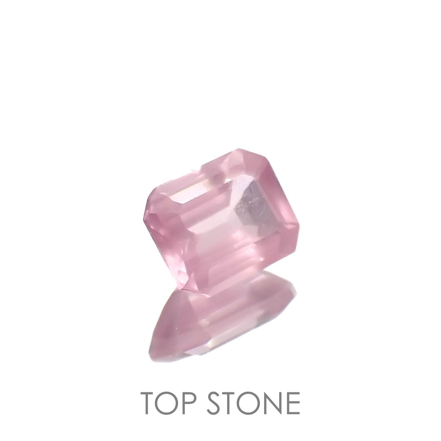 シルキーピンクスピネル(宝石名スピネル)タンザニア産 0.46ct 識別済[221219492]4.9x3.8mm前後