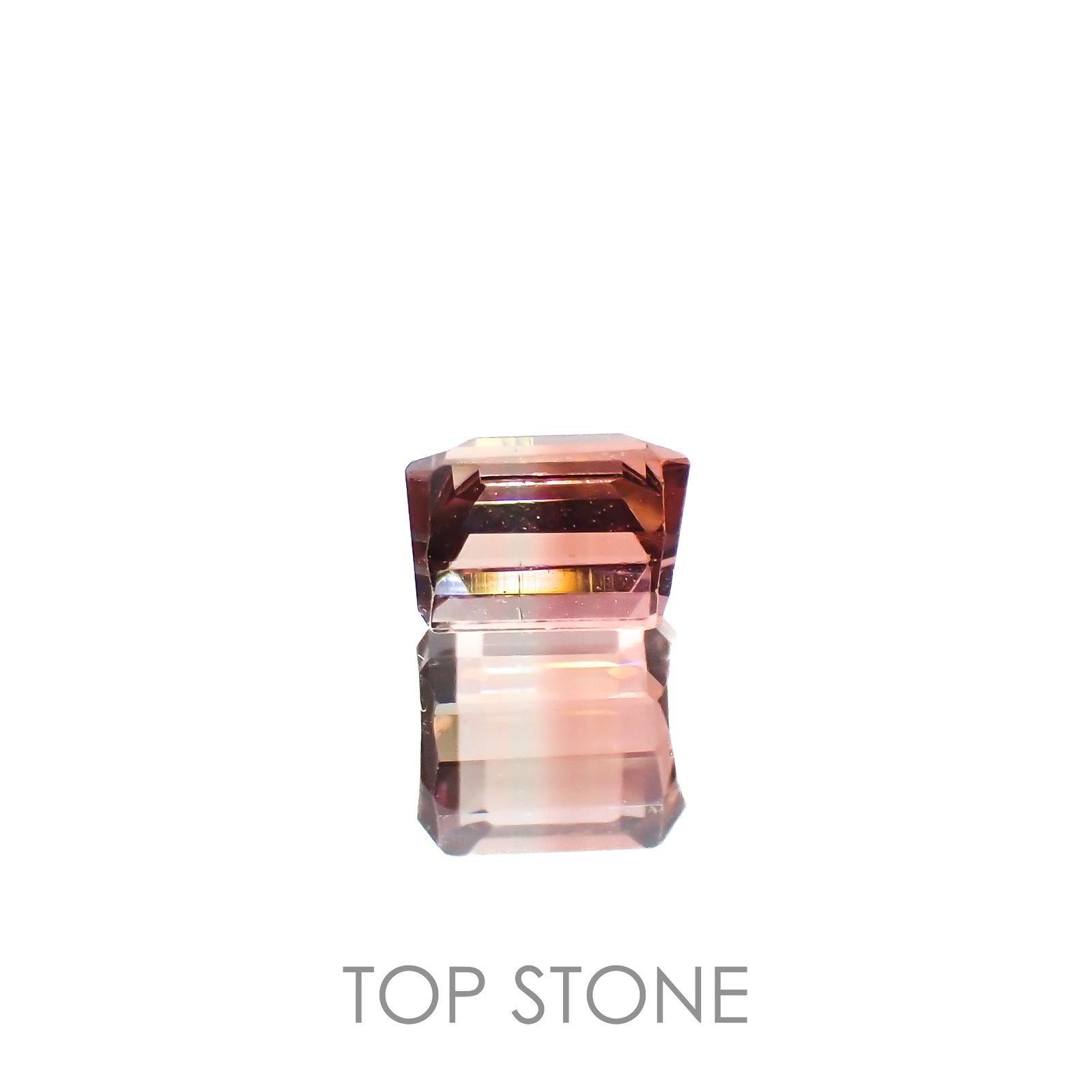 バイカラートルマリン(宝石名トルマリン)アフガニスタン産 0.59ct 識別済[221219561]4.6x4.3mm前後