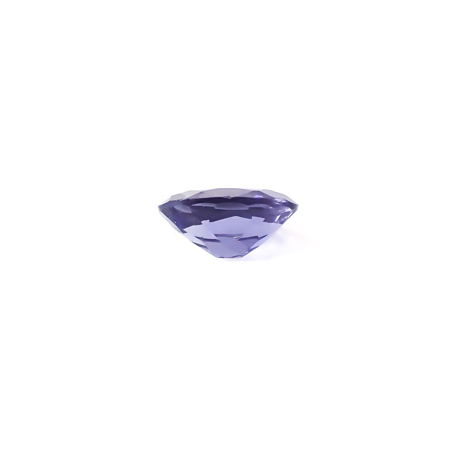 アイオライト タンザニア産 1.01ct / 8.2x6.1mm前後 [260231747]