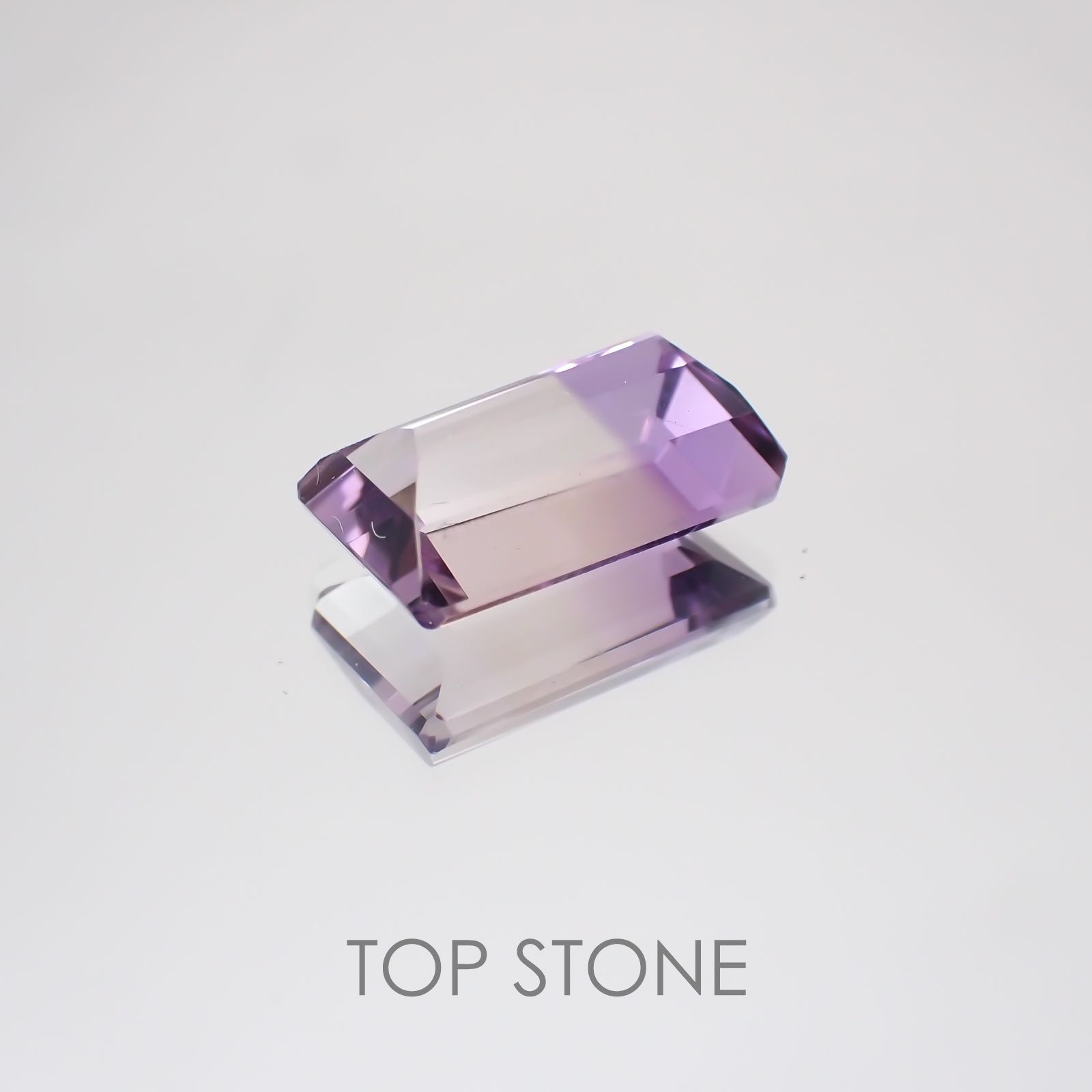 アワーグラスアメジスト モロッコ産 ルース 4.33ct[21018582]13×7.8mm前後