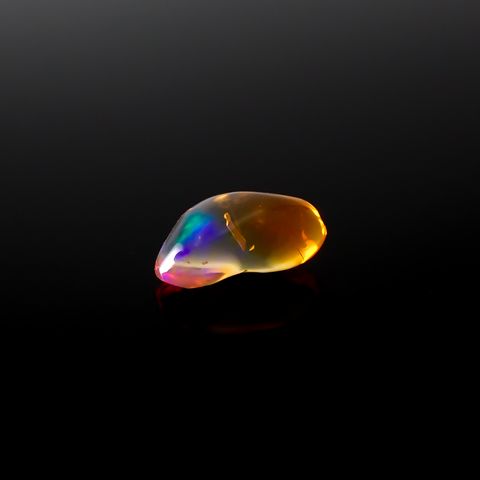 ファイヤーオパール 原石 メキシコ産 1.13ct[240125270]10.1x5.3mm前後