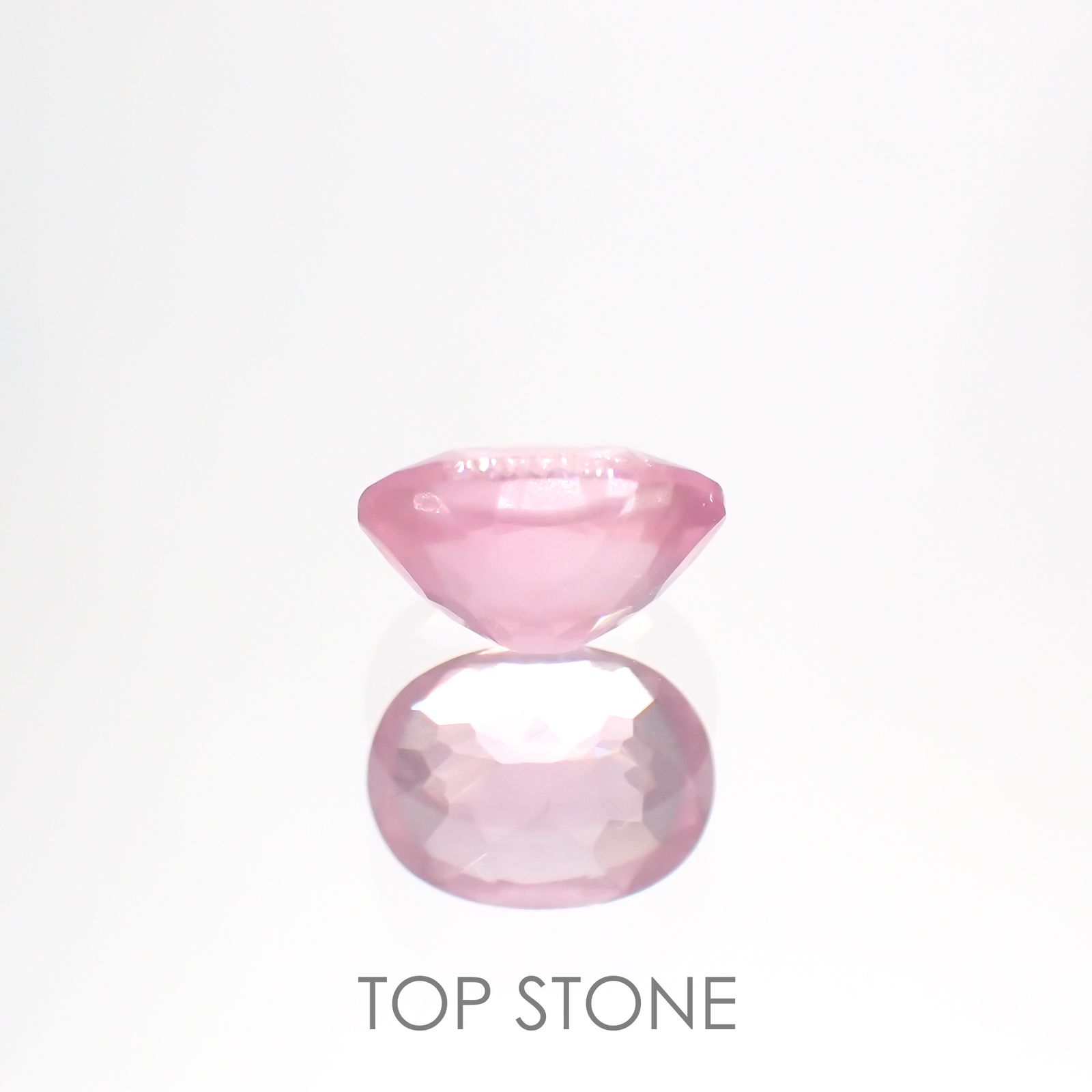 シルキーピンクスピネル(宝石名ピンク・スピネル) タンザニア産 0.64ct 識別済[210812905]6×4.4mm前後