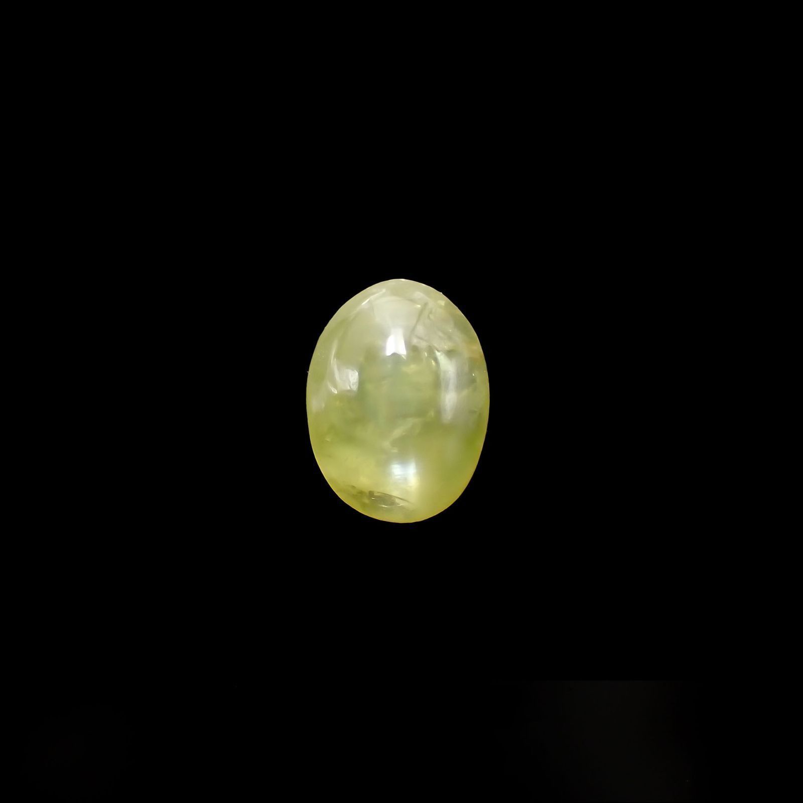 クリソベリルキャッツアイ スリランカ産 0.46ct / 4.9x3.8mm前後 [260118248]