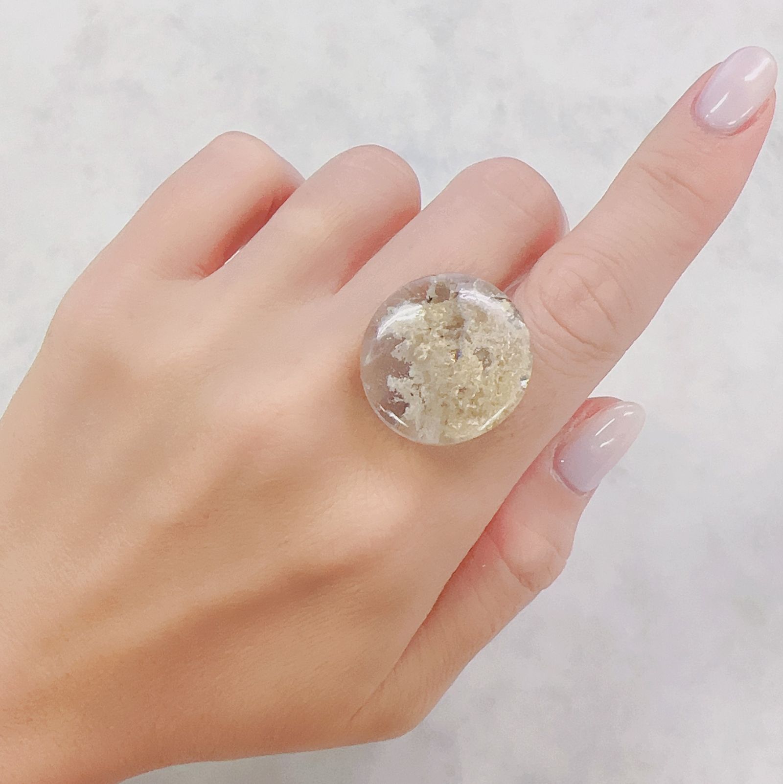 ホワイトガーデンクォーツ ブラジル産 36.00ct[230722649]22.9x22mm前後