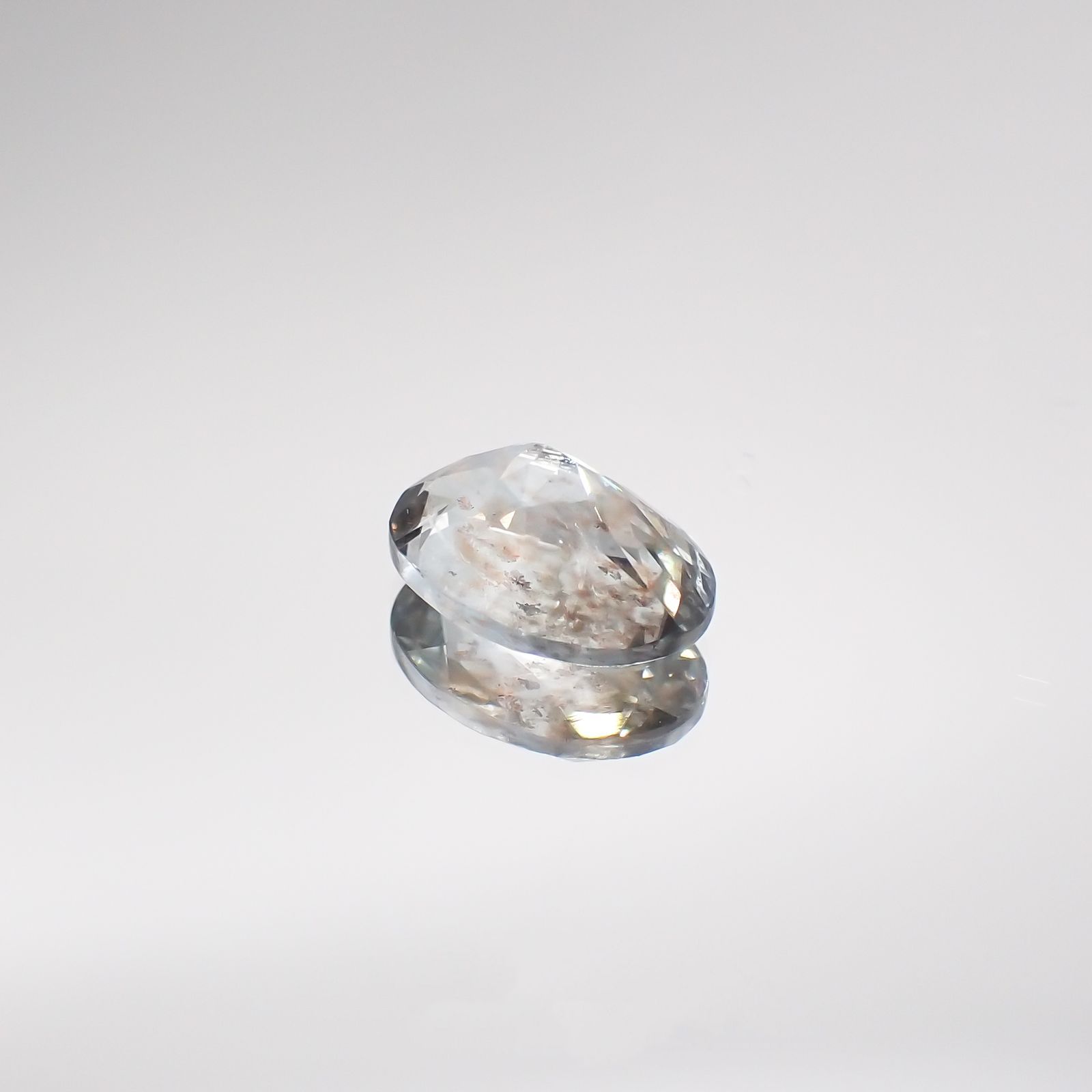 アベンチュリンアクアマリン(宝石名アクアマリン) ナイジェリア産 2.08ct 識別済[210712991]10.1×7.1mm前後