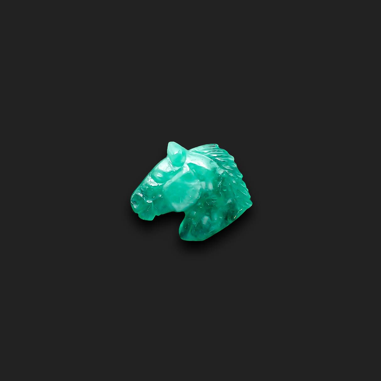 ◇カスタムカット・馬彫刻◇エメラルド コロンビア産 4.04ct[230421697]12.7x14.2mm前後