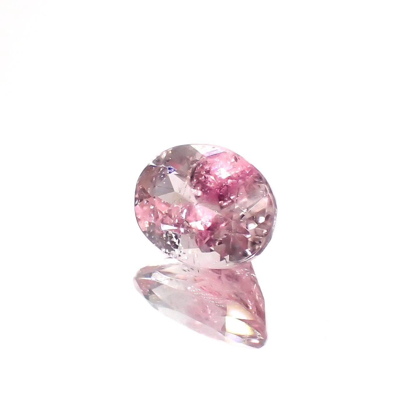 ピンククリスタルトルマリン(宝石名ピンク・トルマリン)コンゴ民主共和国産 1.45ct 識別済[230823231]8.1x6.1mm前後