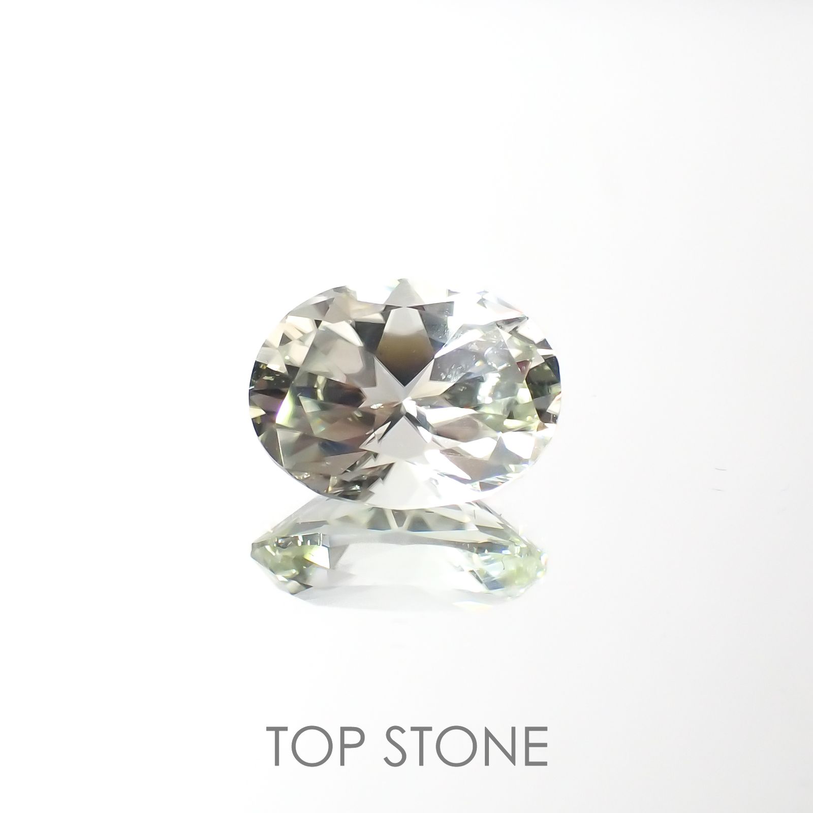 ダトーライト(宝石名ダトライト)ロシア産 3.669ct ソ付(彩珠)[221018688]11.7x8.8mm前後