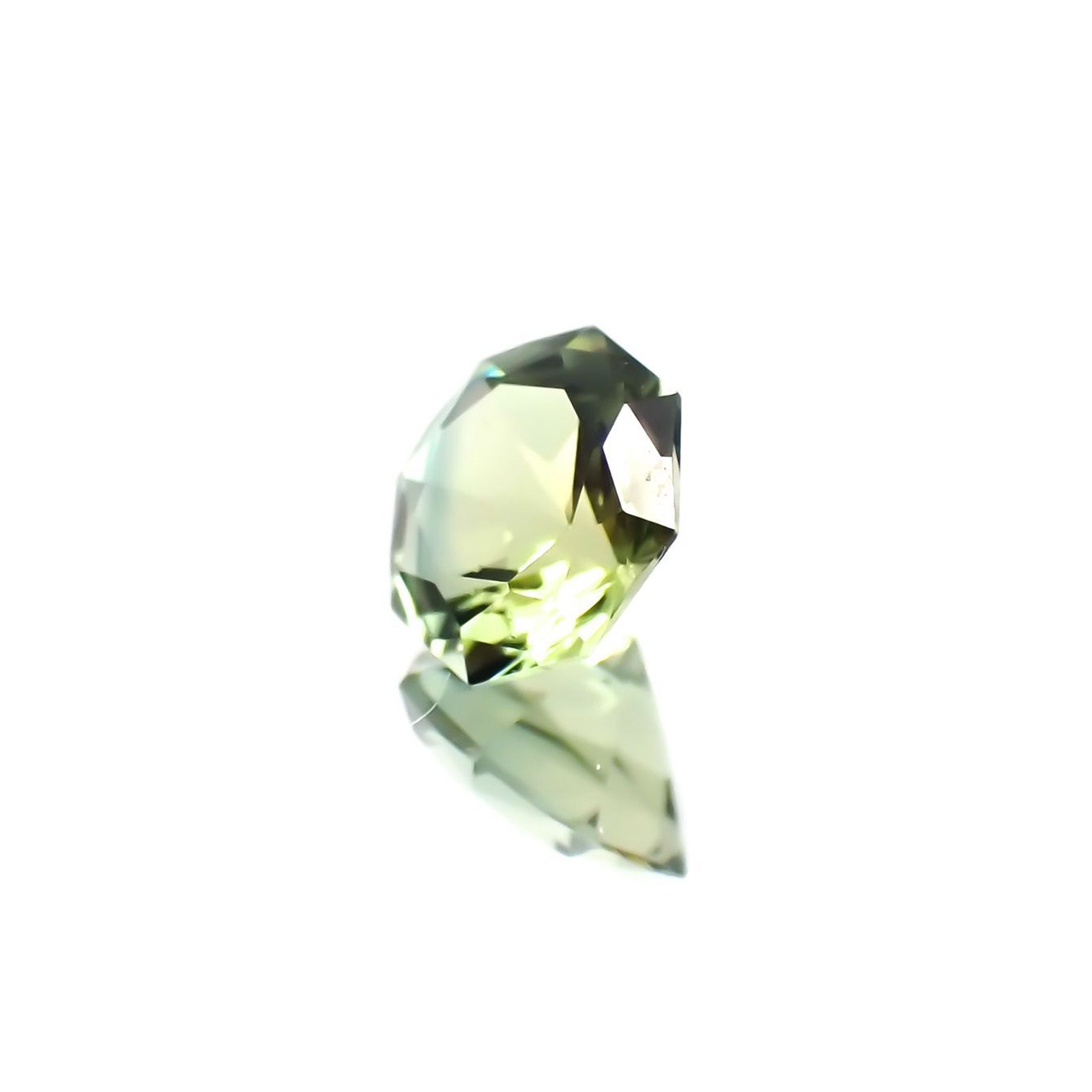 ◇オクタゴンカット◇グリーントルマリン(宝石名グリーン・トルマリン)ブラジル産 識別済 0.47ct / 5x5mm前後 [231124201]
