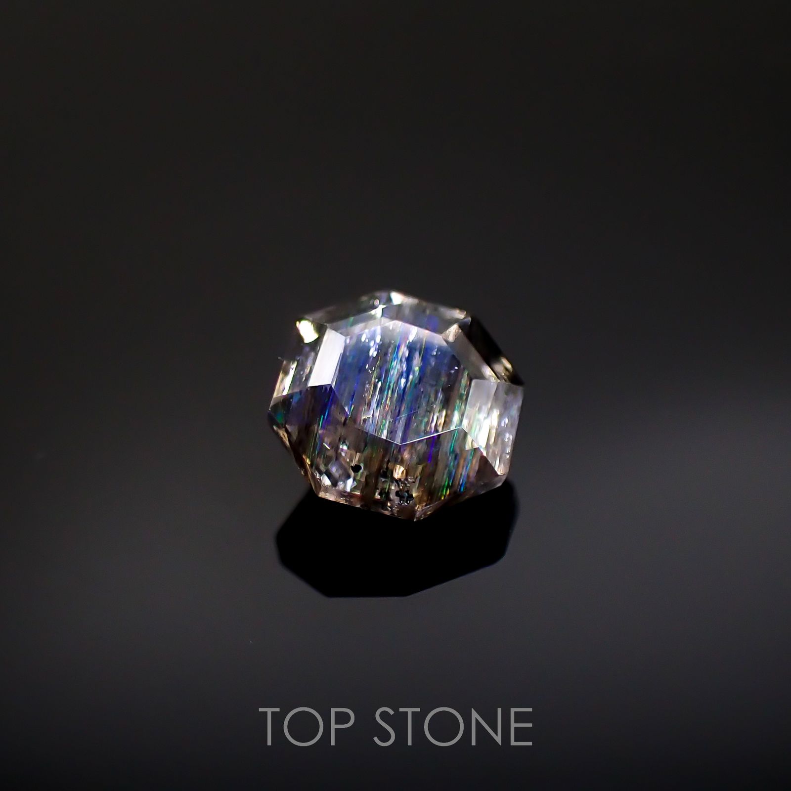 ◇オクタゴンカット◇レインボースキャポライト ブラジル産 0.77ct[220817520]6x5.9mm前後