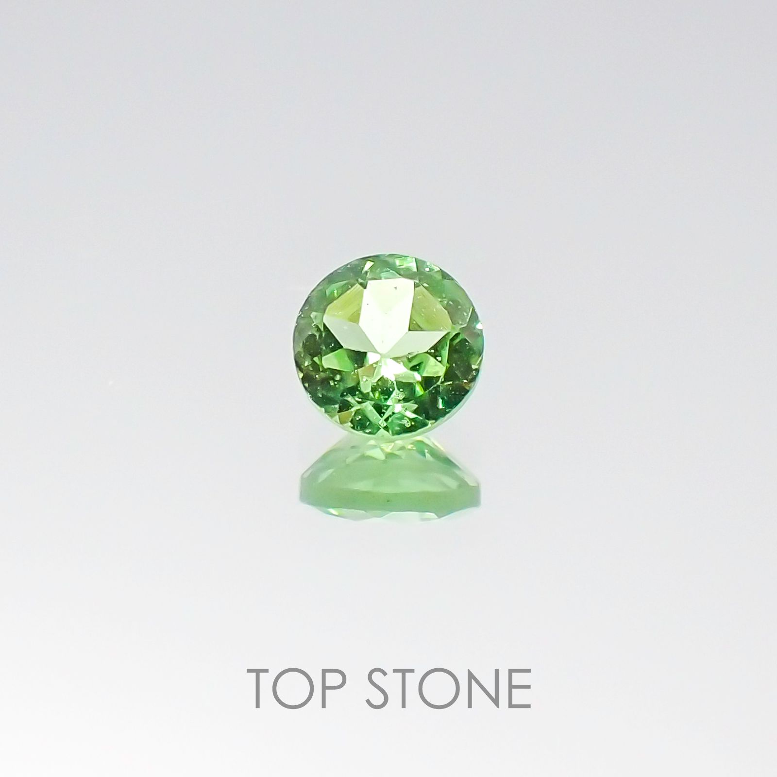 ミントガーネット ケニア産 ルース 0.28ct[20106115]3.9×3.9mm前後