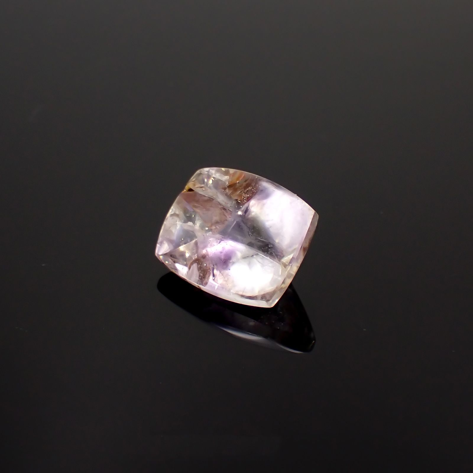 アメジストエレスチャル ブラジル産 14.89ct[230119785]17.2x13.9mm前後