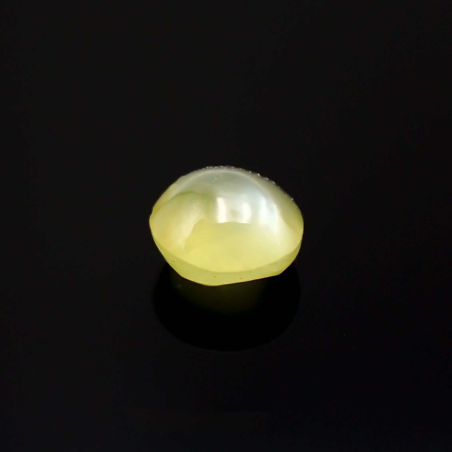 クリソベリルキャッツアイ スリランカ産 0.40ct[221018252]3.9x3.9mm前後