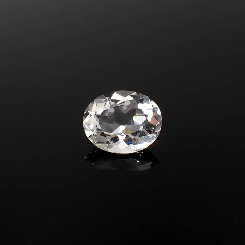 オーソクレース(宝石名ホワイト・オーソクレース)マダガスカル産 2.94ct 識別済[240627999]11x9mm前後