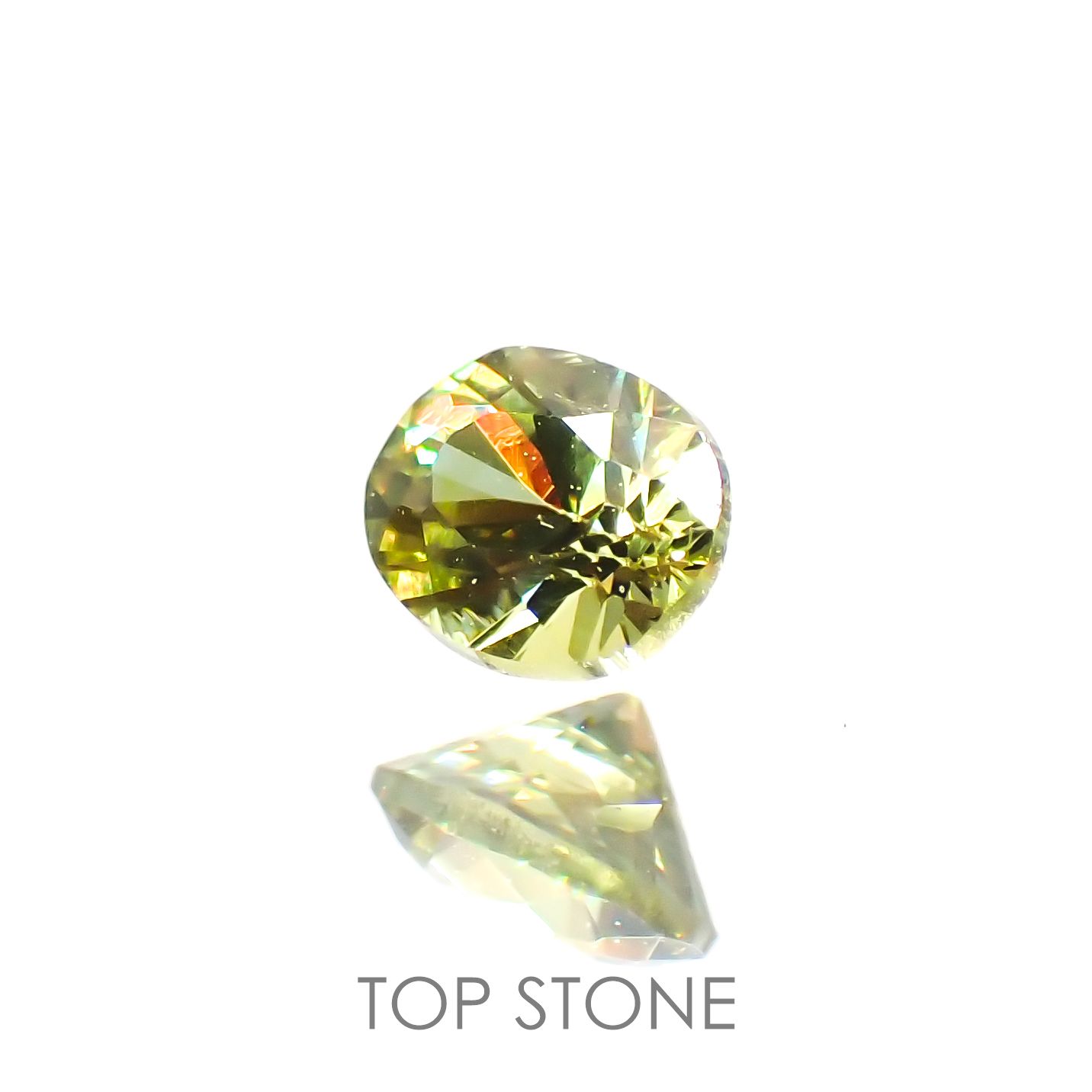 デマントイドガーネット(宝石名デマントイド・ガーネット) ナミビア産 0.23ct 識別済[210912787]3.8×3mm前後