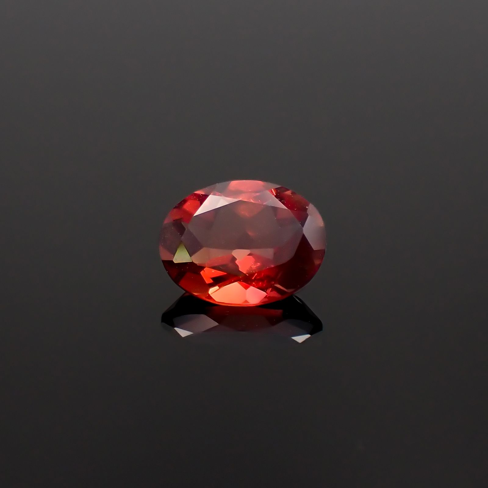 バイカラーアンデシン モンゴル産 1.50ct[231023573]9x7.2mm前後