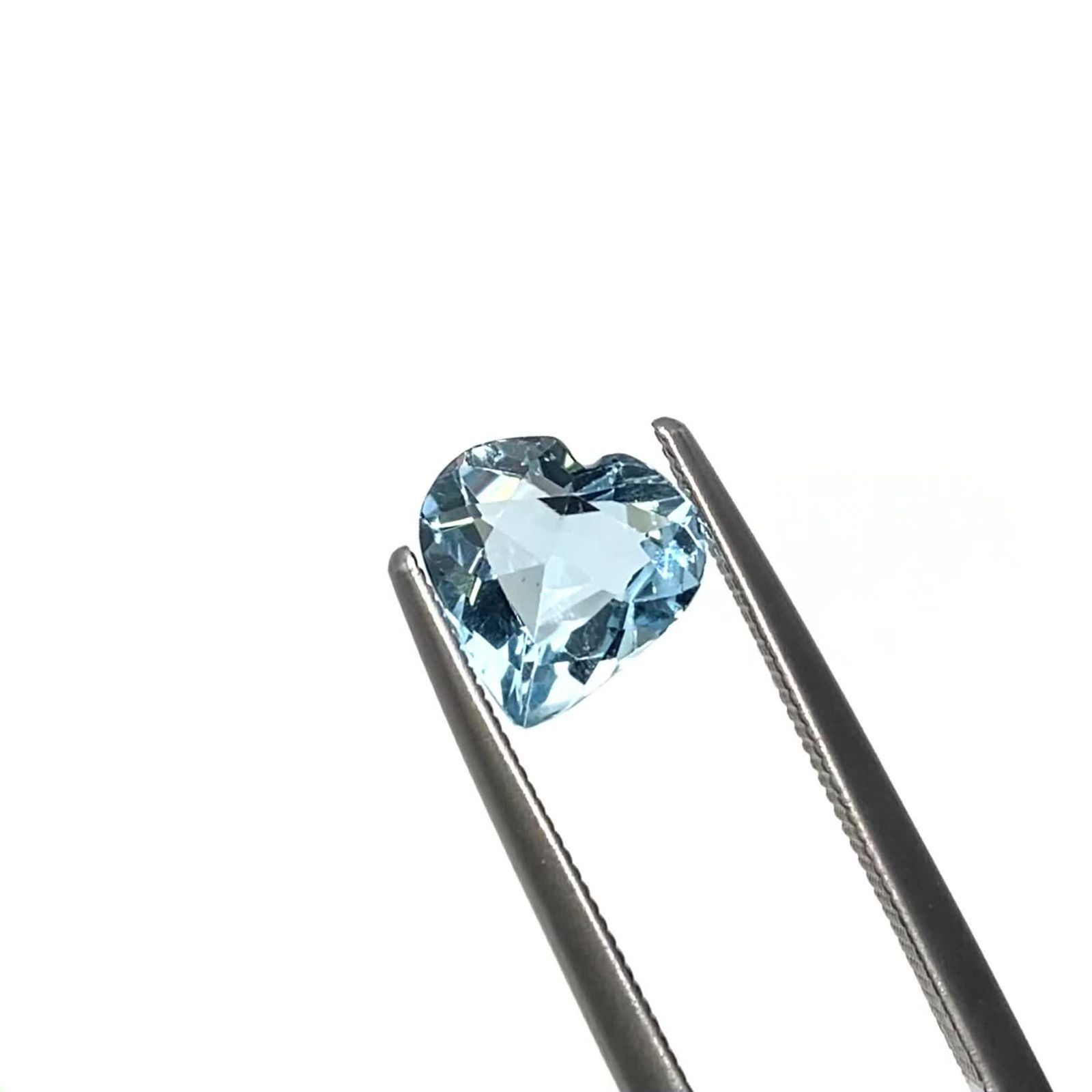 サンタマリアアクアマリン ブラジル産 1.15ct / 7.9x7.9mm前後
