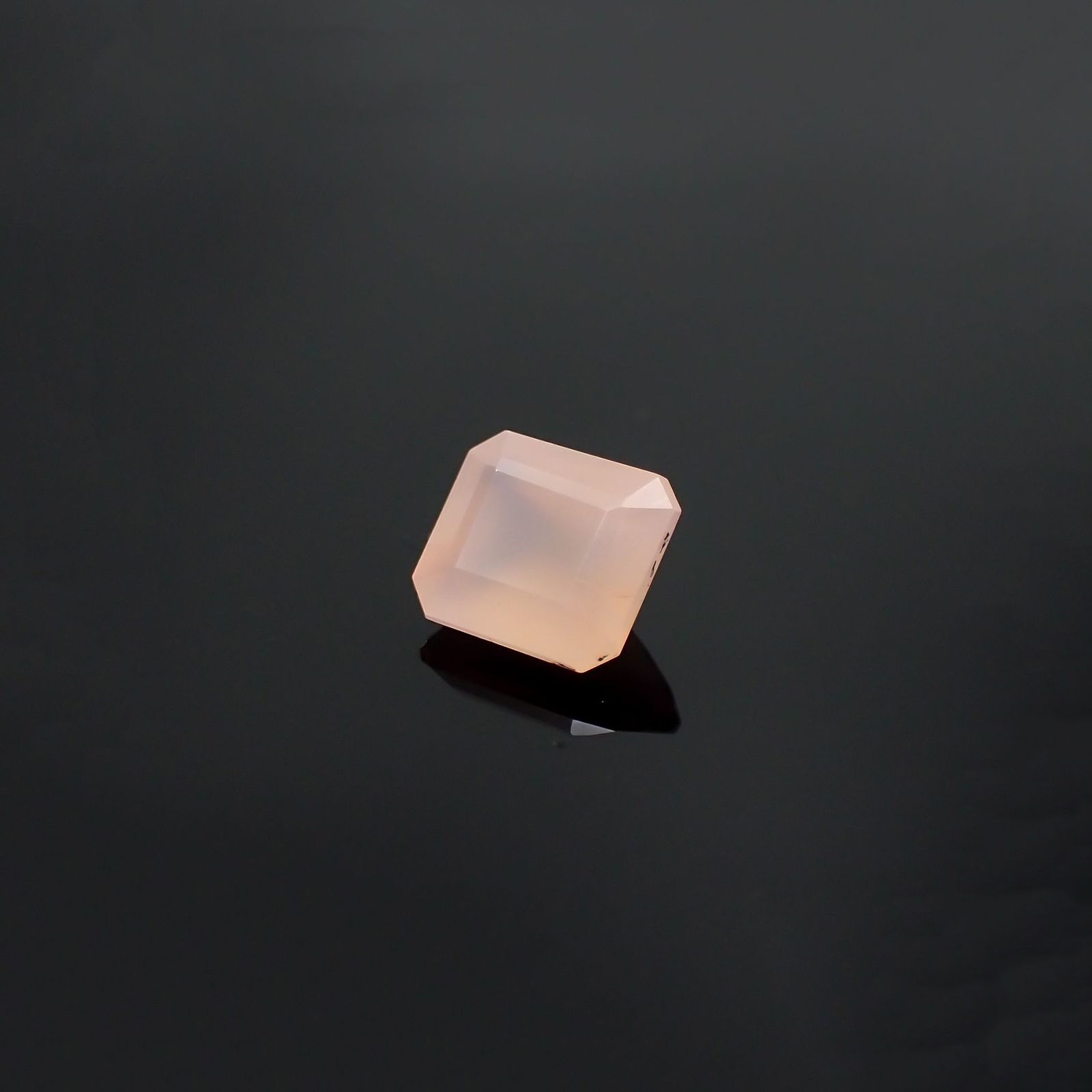 ピンクスミソナイト(宝石名ピンク・スミソナイト) メキシコ産 2.340ct ソ付(彩珠)[210711449]7.4×6.5mm前後