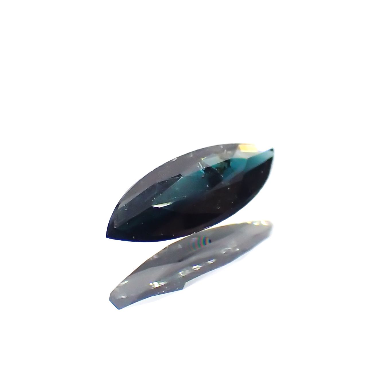 セレンディバイト(宝石名セレンディバイト)ミャンマー産 0.136ct ソ付(彩珠)[230923298]6.3x2.3mm前後