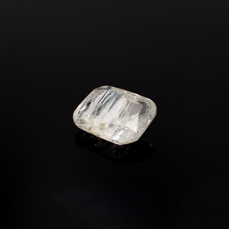 レインボーニードルイントパーズ(チューブイントパーズ) ミャンマー産 5.97ct[230320819]12.9x10.2mm前後