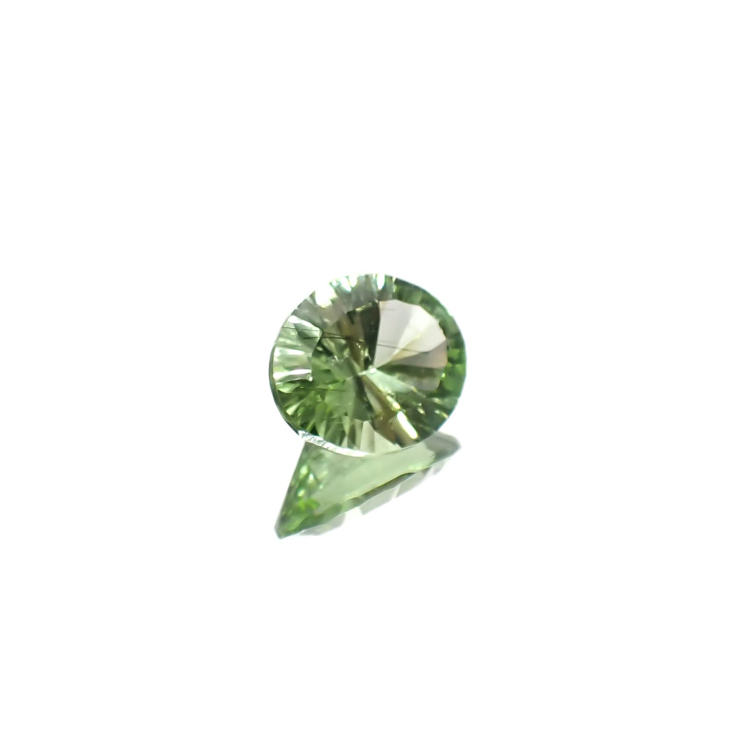 ◇コンケーブカット◇ルドウィジャイトインペリドット パキスタン産 3.20ct[240628420]11x8.8mm前後