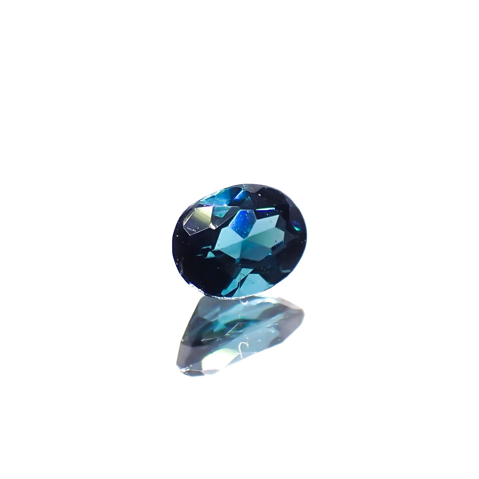 ブルートルマリン ブラジル産 0.17ct[240628020]3.9x2.9mm前後