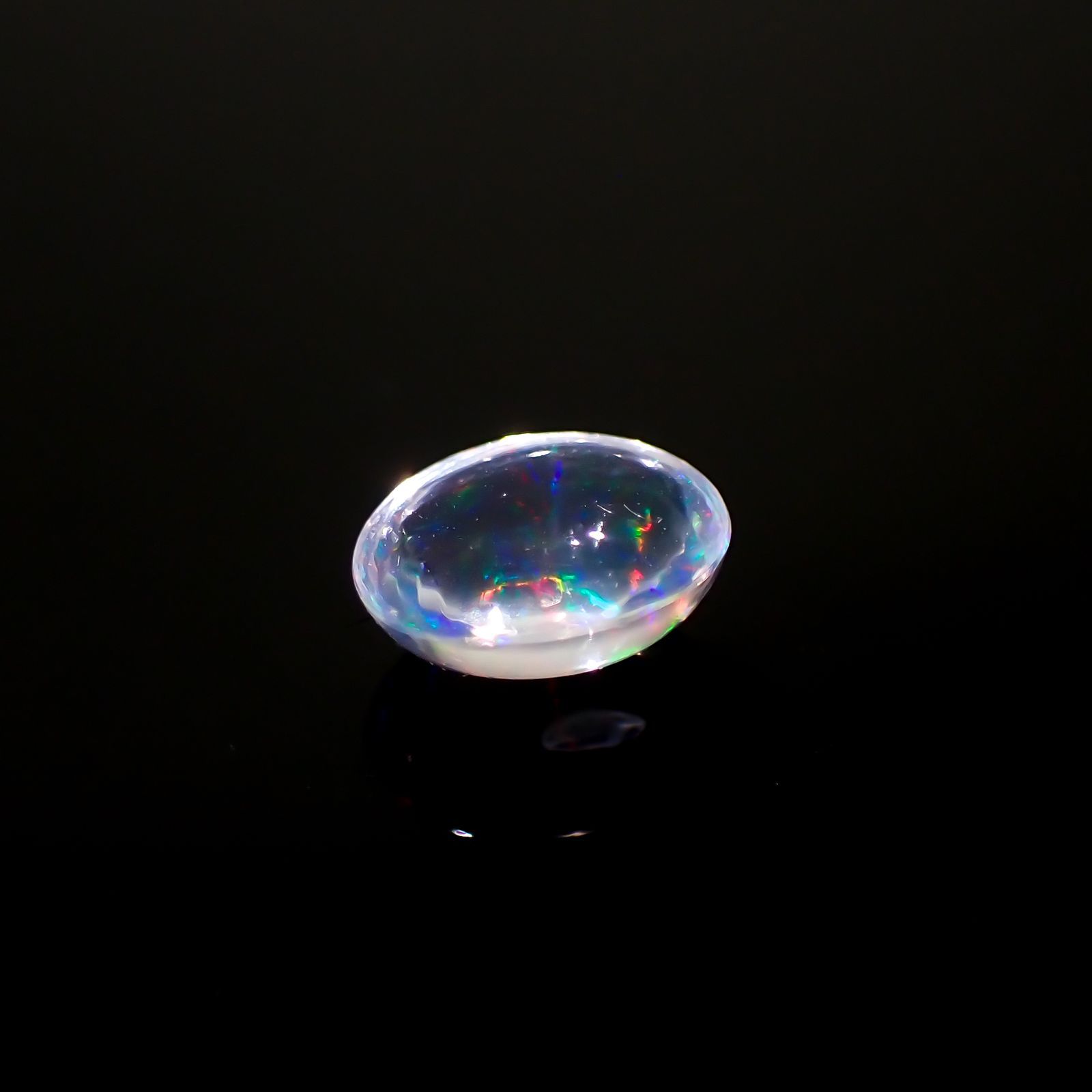 ウォーターオパール メキシコ産 0.42ct[240216405]6.1x4.9mm前後
