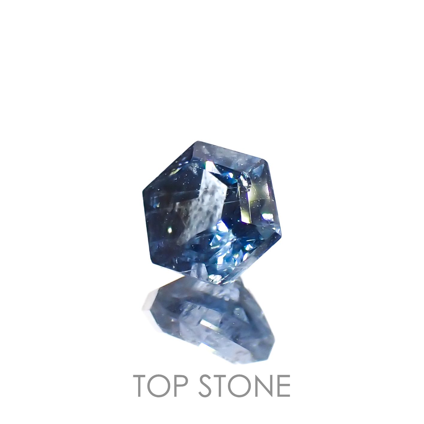 ◇ヘキサゴンカット◇サンタマリアアクアマリン ブラジル産 0.45ct[230119922]4.6x4.5mm前後