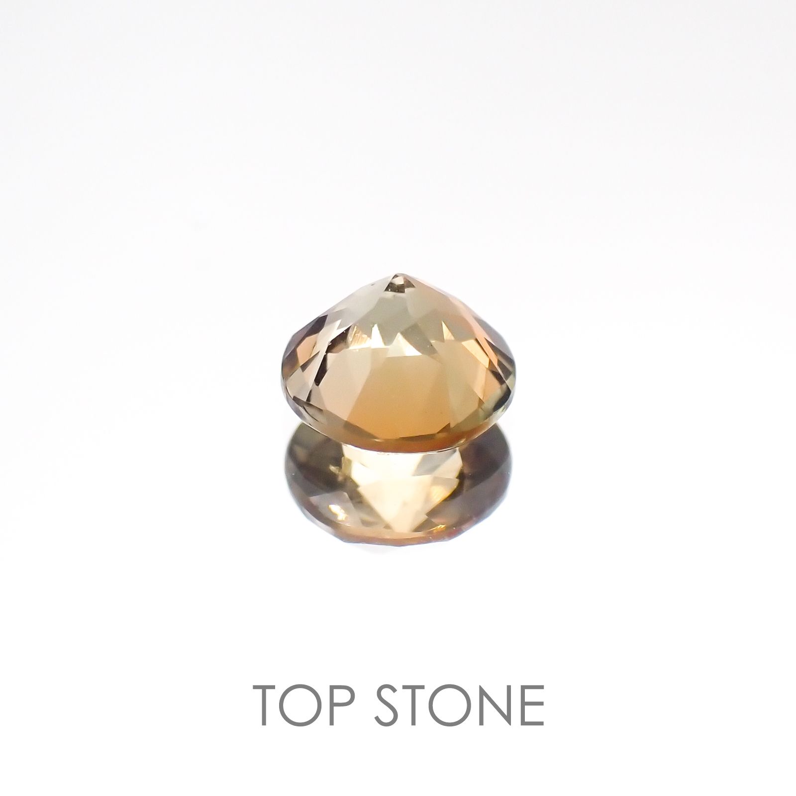 バイカラーアンダリュサイト スリランカ産 ルース 0.45ct[20117470]5×4.9mm前後