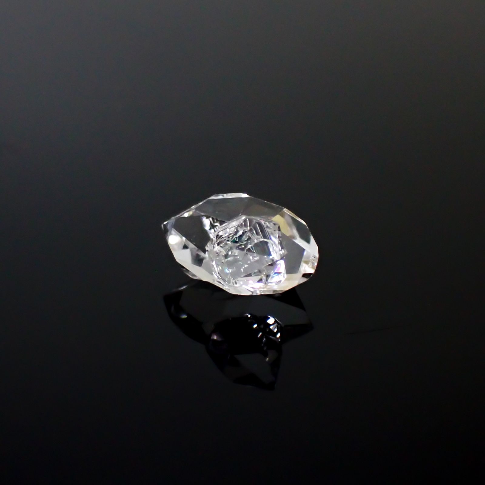 ハーキマーダイヤモンド 原石 アメリカ・ニューヨーク州産 4.80ct [250329968]13.2x10.5mm前後