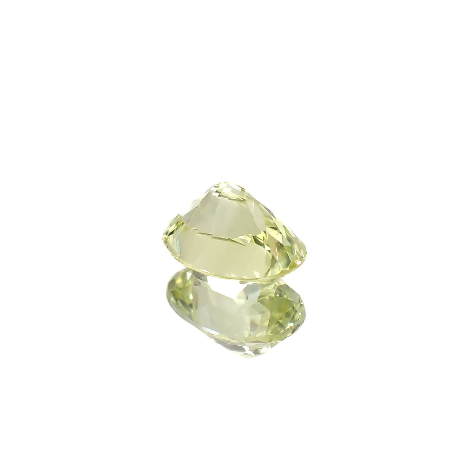 クリソベリル(宝石名イエロー・クリソベリル)スリランカ/マダガスカル産 1.605ct ソ付(彩珠)[250530414]8x5.9mm前後