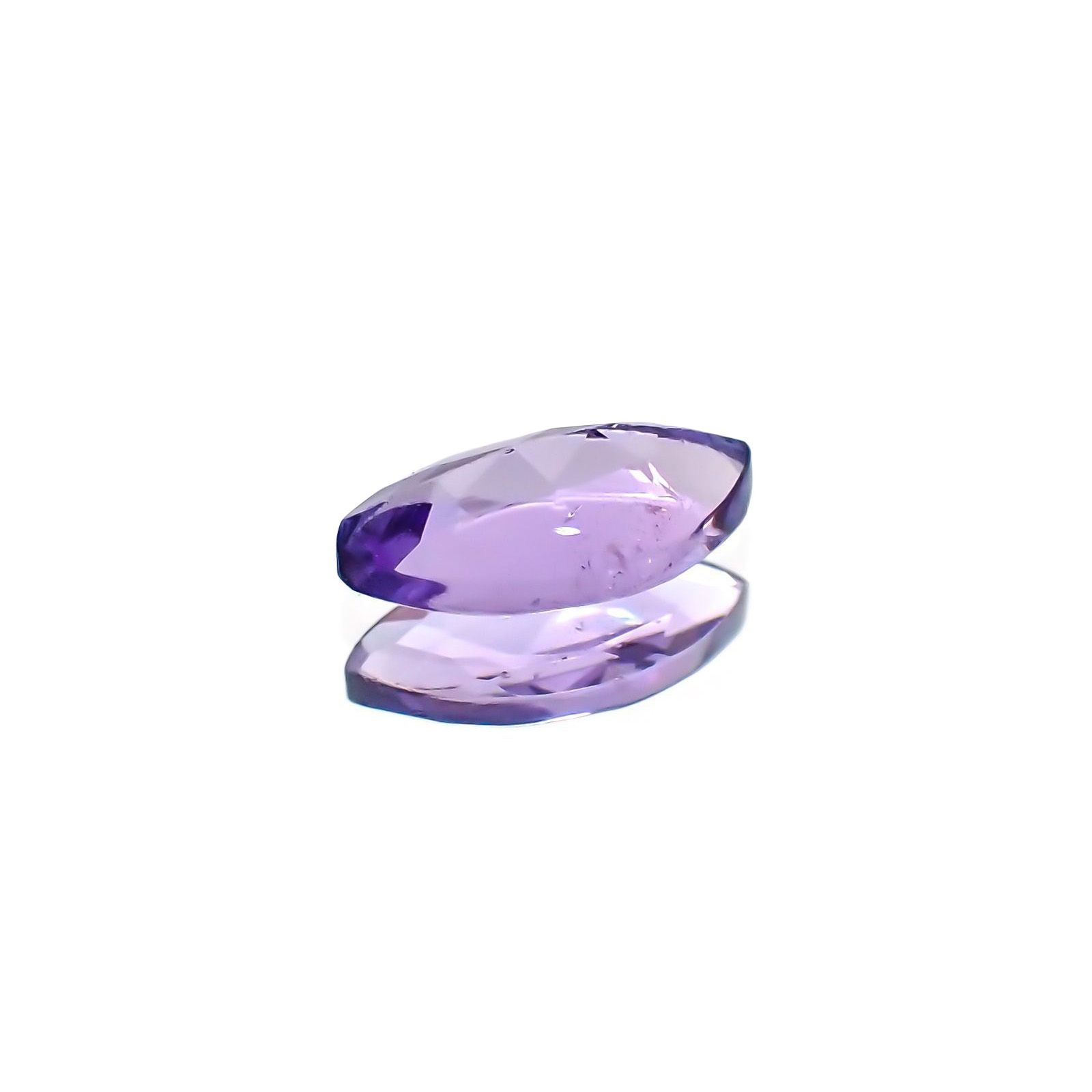 パープルゾイサイト(宝石名ゾイサイト)タンザニア産 識別済 0.29ct / 6.2x3.1mm前後 [231124108]