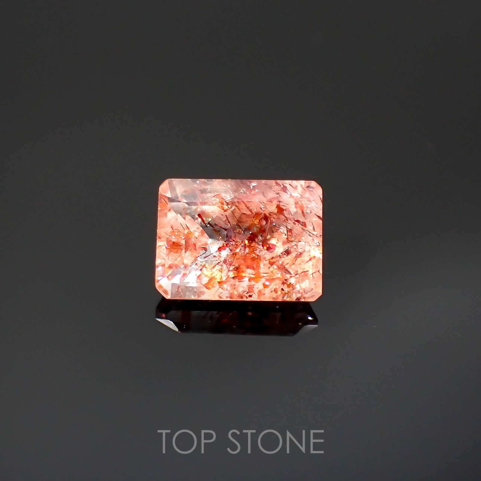 ファイヤークォーツ ナイジェリア産 1.24ct[220114761]7.5x5.5mm前後