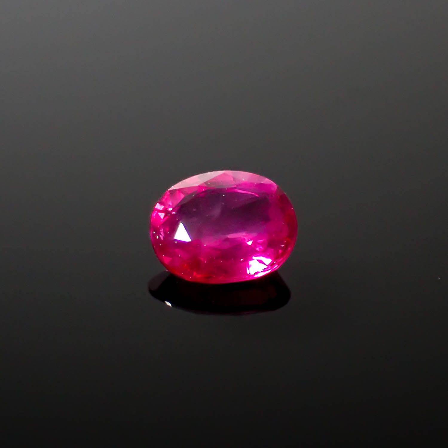 ルビー 非加熱 ビルマ産 0.35ct[240628059]4.7x3.9mm前後