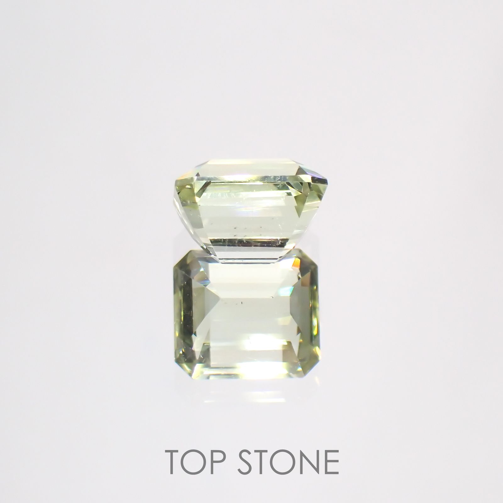 グリーンフロストルマリン(宝石名トルマリン) ルワンダ産 1.486ct ソ付(彩珠)[211013639]6.8×6.1mm前後
