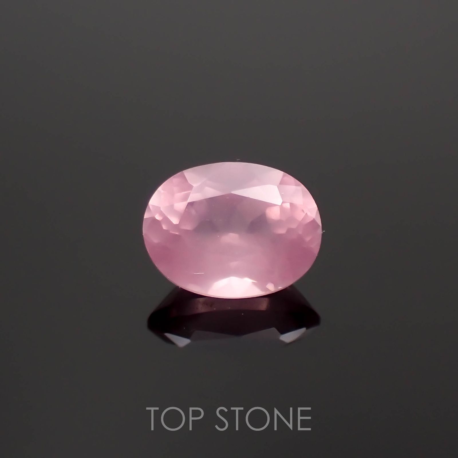 シルキーピンクスピネル(宝石名スピネル)タンザニア産 0.45ct 識別済[221219487]5.2x4mm前後